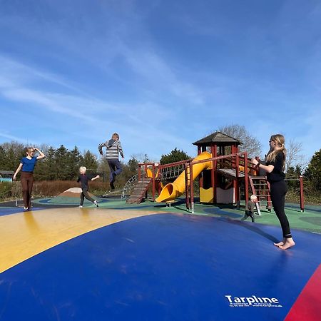 Отель Myrhoj Camping Экстерьер фото